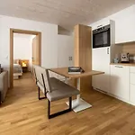 Manggei-bau Und Appartement *