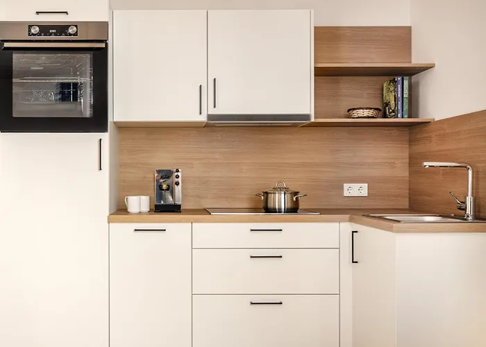 Manggei-bau Und Obertauern